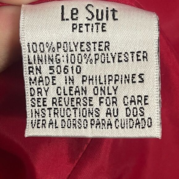Le Suit Petite Red Blazer w/ Black Oval Buttons - Picture 3 of 12